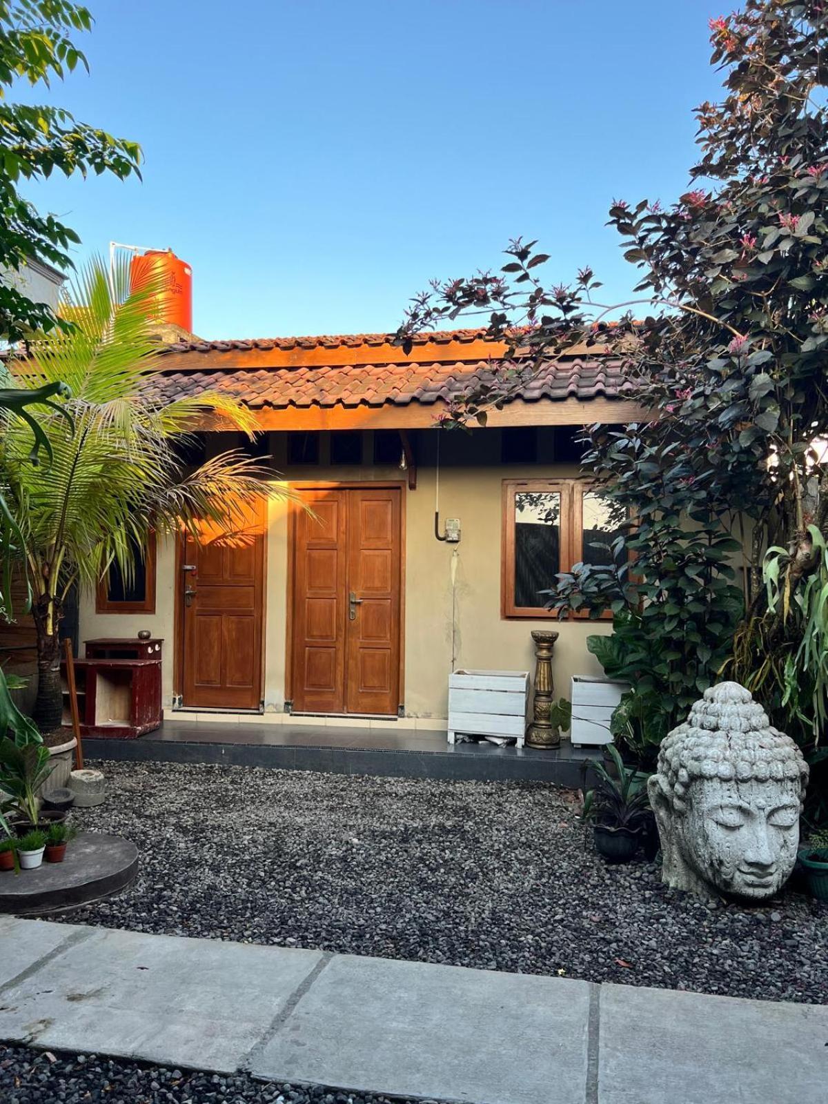 Rumah Pathuk Syariah Homestay Yogyakarta Extérieur photo