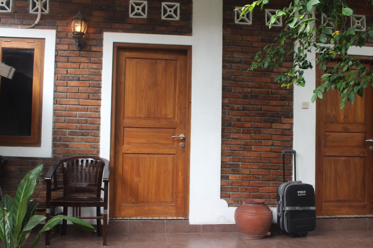 Rumah Pathuk Syariah Homestay Yogyakarta Extérieur photo